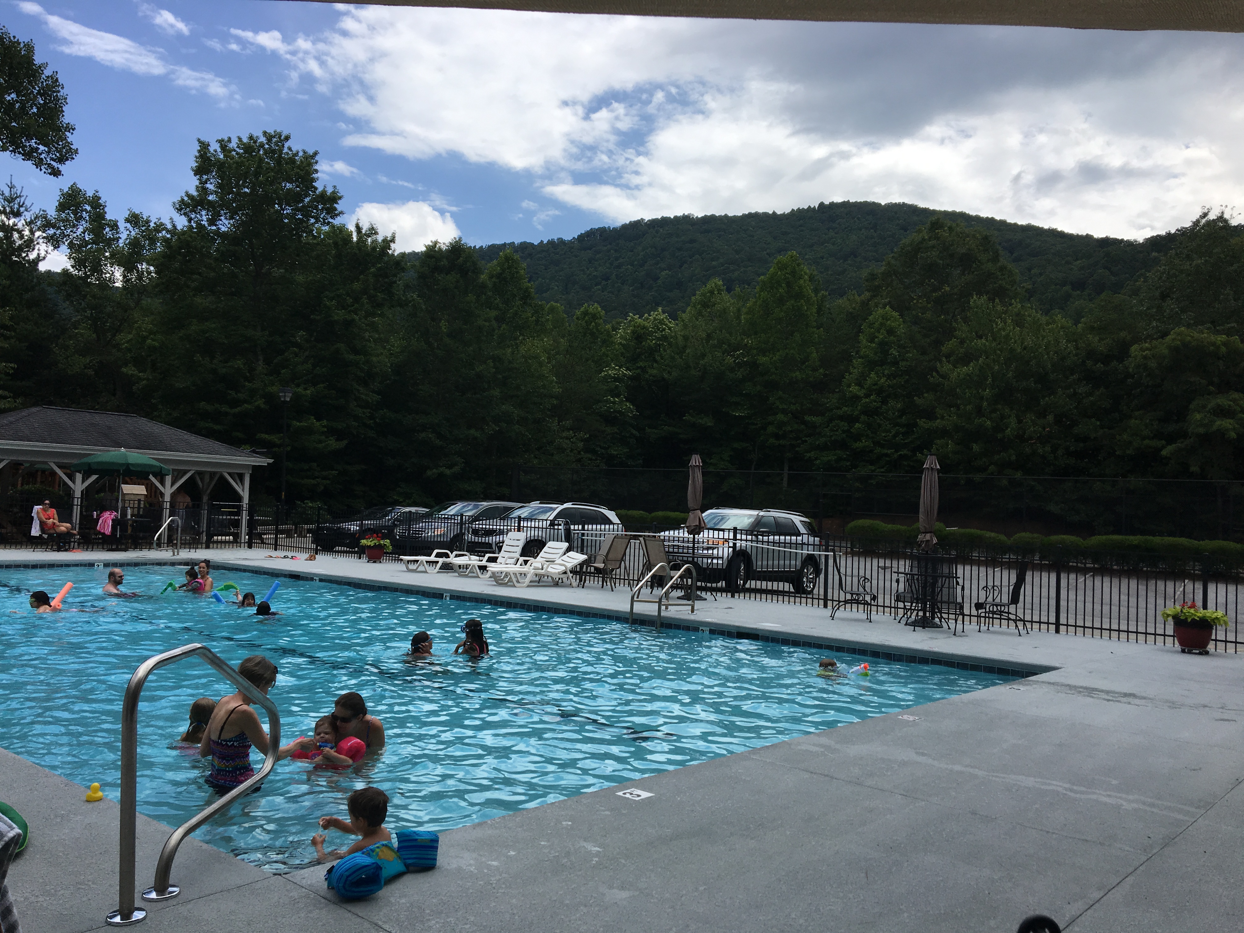 Amenities Avery Park